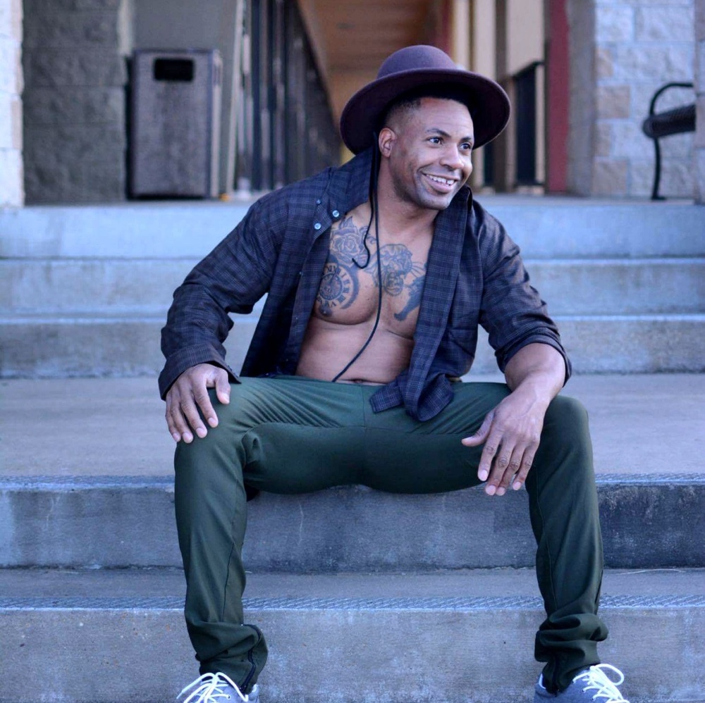 Designer Fashion Kenneth